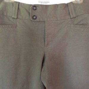 Banana Republic Capris